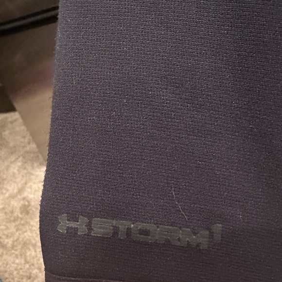 Under armour boys black puffer pullover sweatshirt size youth small - Picture 3 of 7